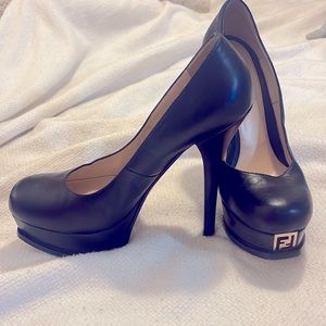 Fendista platform heel approx 4” heel total height 5-1/4”